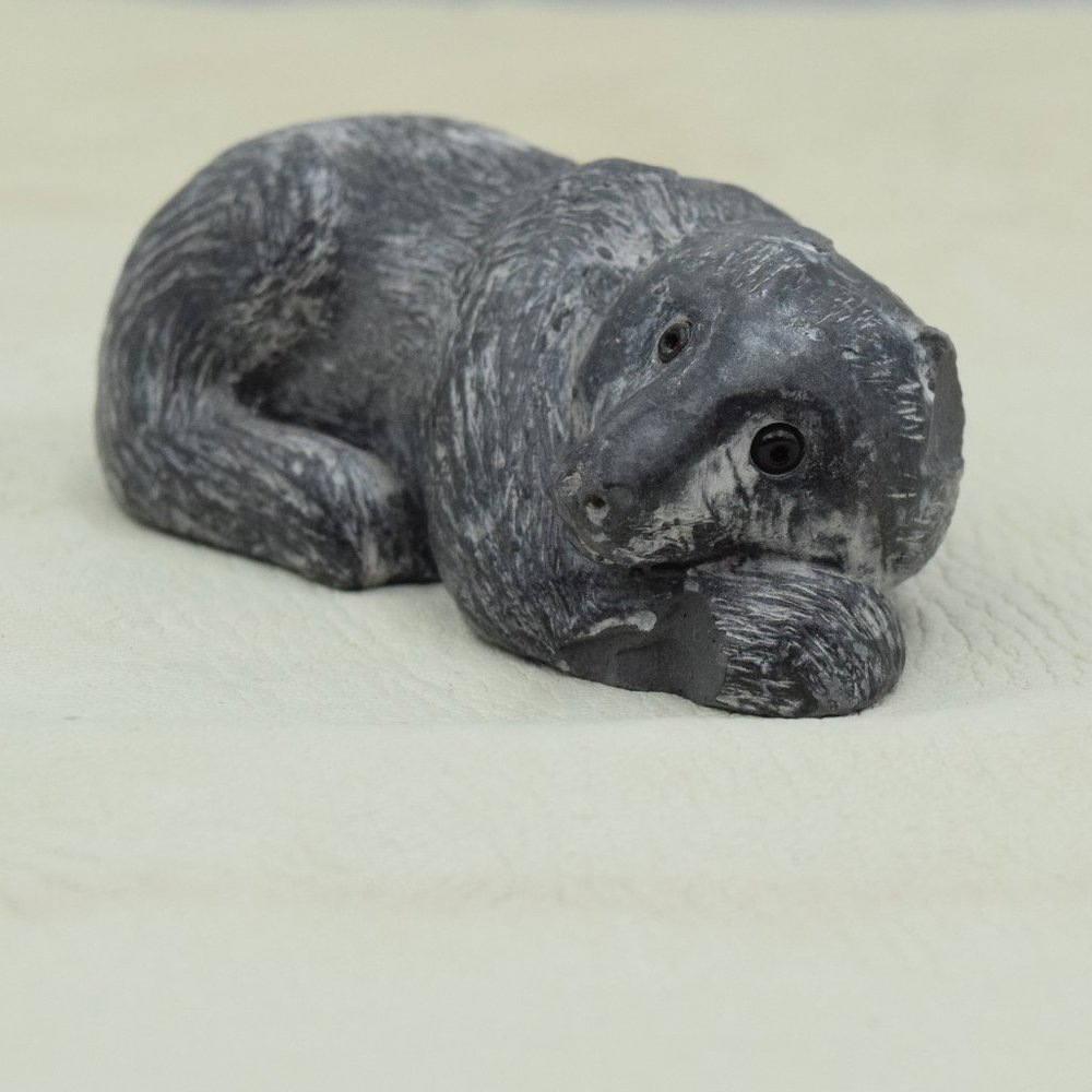 Vintage Wolf Original Inuit Bear Hand Carved Figurine Animal